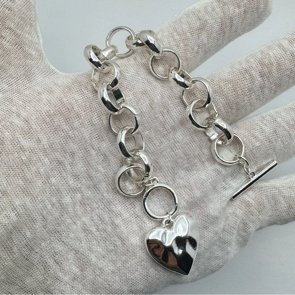 Calvin Klein Silver Chunky Chain Heart Toggle Bracelet NWT